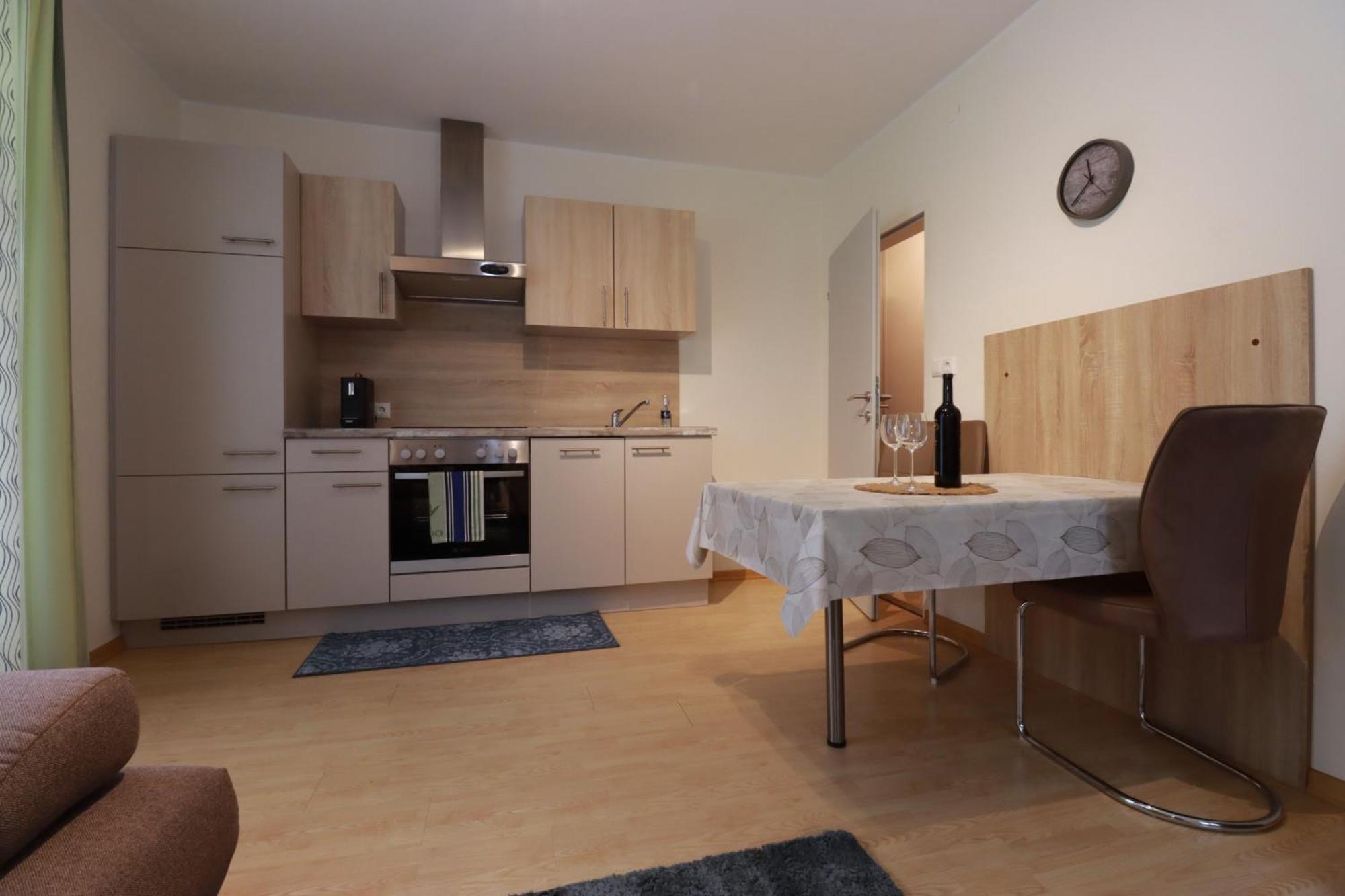 Appartement Dallavia Unterleibnig Zimmer foto